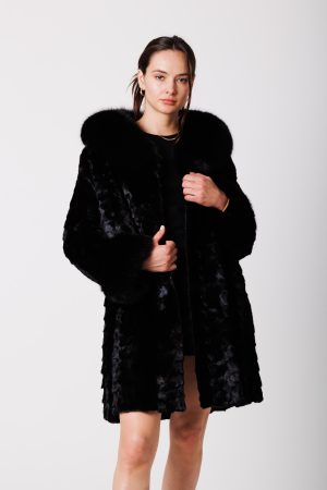 NOR-200001-a-min Futro z norki czarne z kołnierzem z lisa