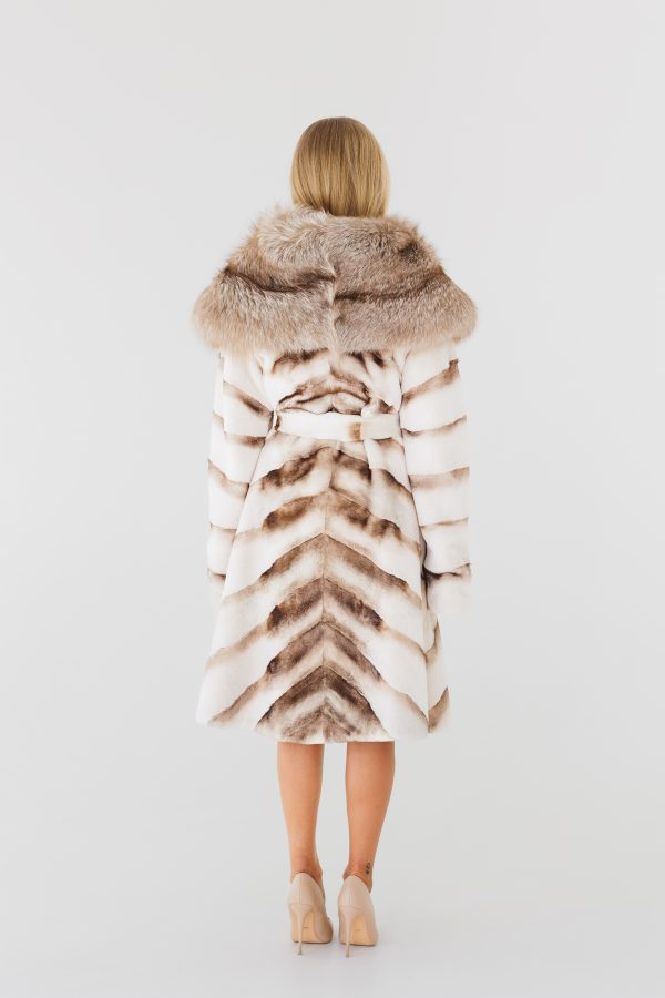 _A8A3286 Futro z całych norek w jasnej tonacji