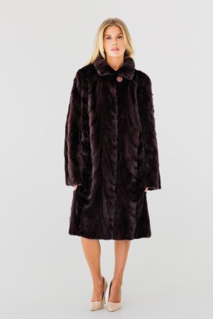 _A8A3309 Bordowe futro z norki